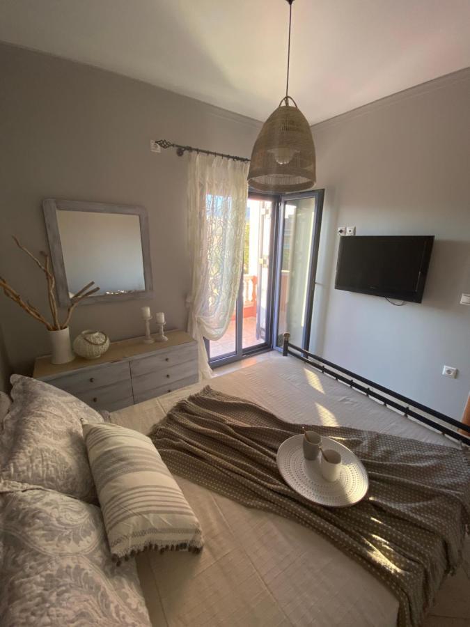 Ostraco Suite 2 Nafpaktos Exteriör bild