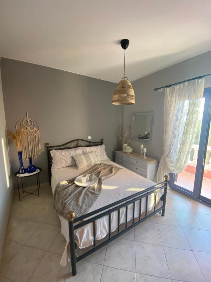 Ostraco Suite 2 Nafpaktos Exteriör bild